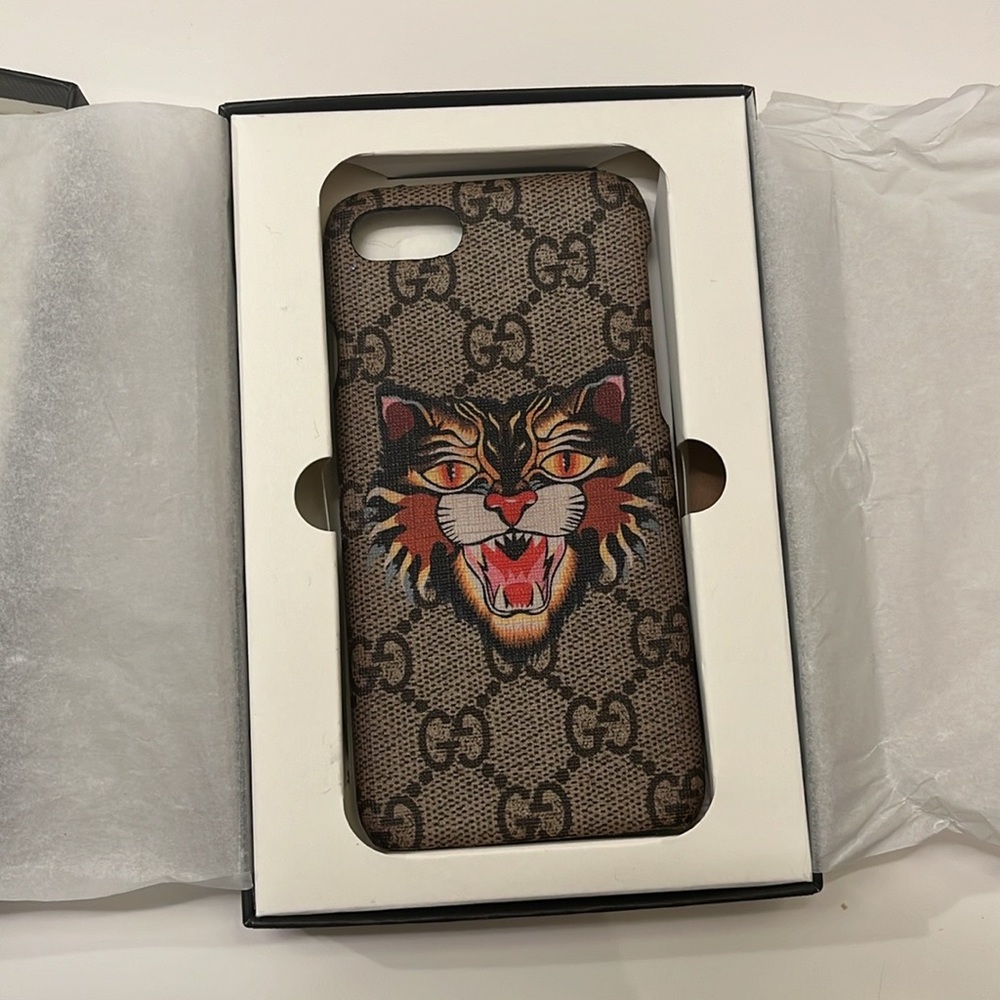 Used Gucci cell phone case